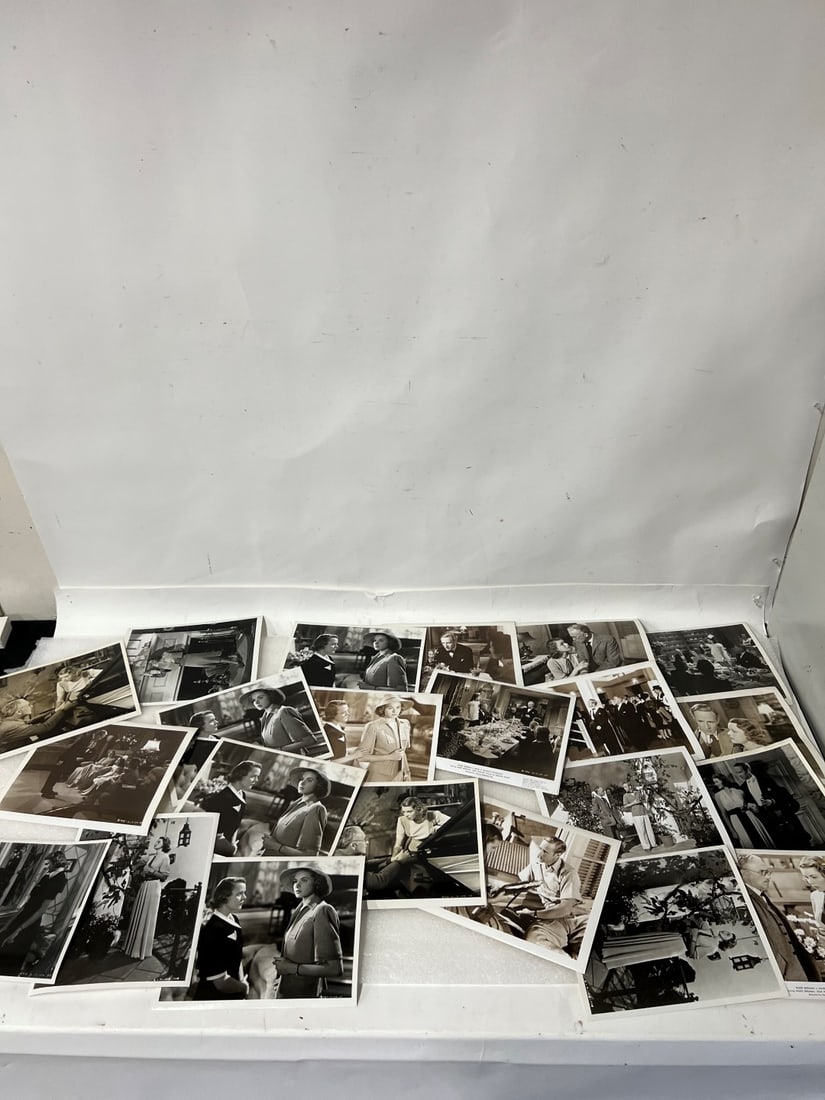 Ingrid Bergman Photographs ( 23): All black and white. All 8 x 10 Various movies.. 23 in the lot.