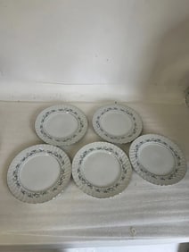 Trellis Porcelain Service Plates (5)