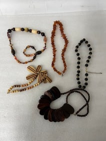 Vintage Necklaces. Singular of Design (5)