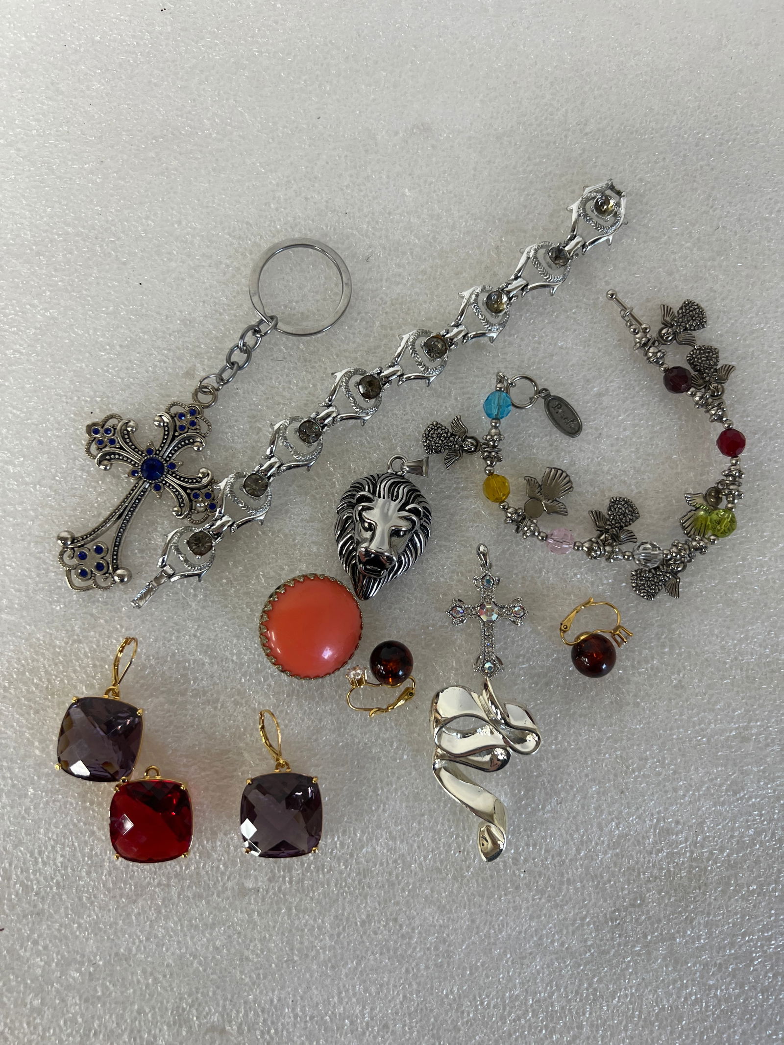 Collector's Lot of God Quality Costume Jewelry (10) (1 of 1)