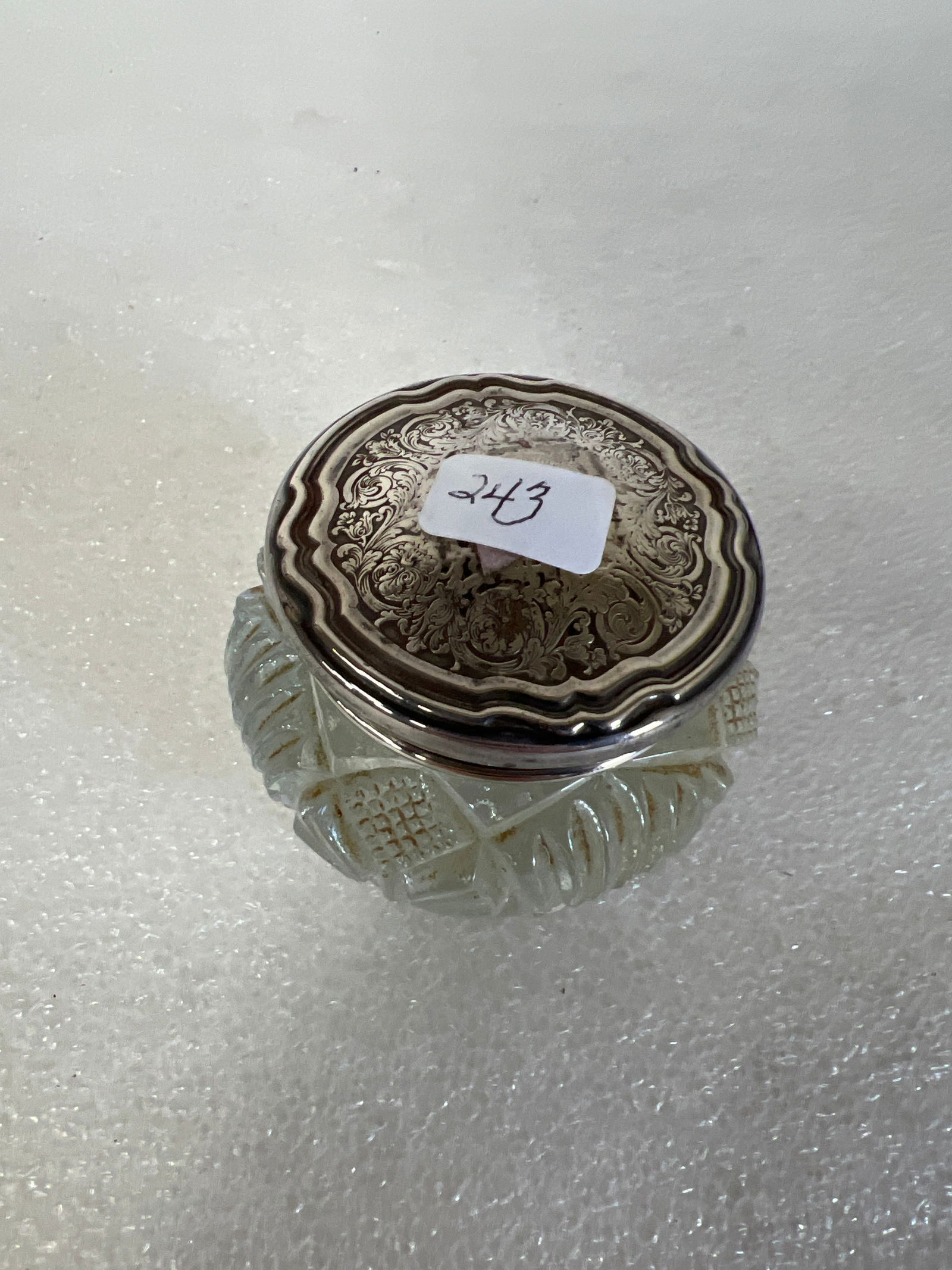 Victorian Dresser Jar Sterling lid: 2 1/4" H by 2 1/4" W