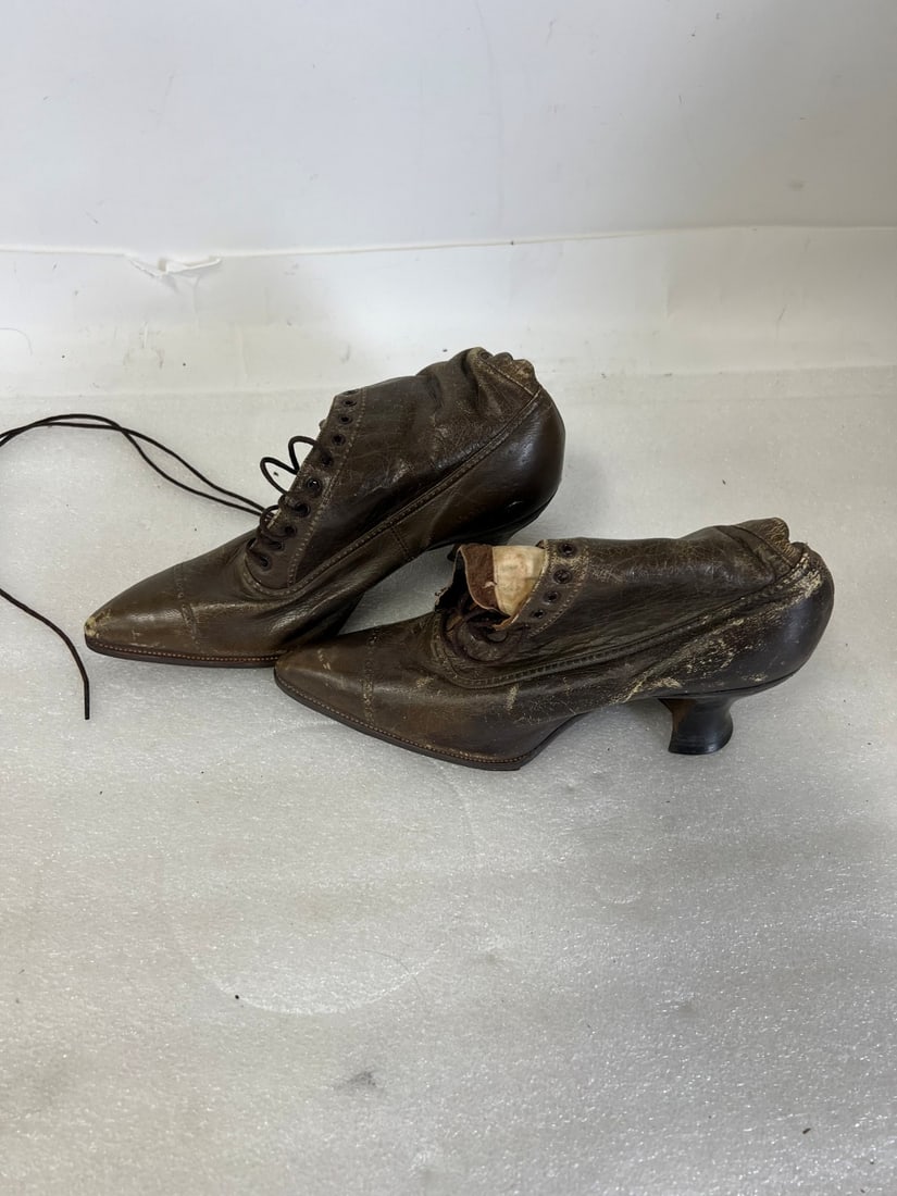 Turn Of The Century High Button Shoes (1 of 2)