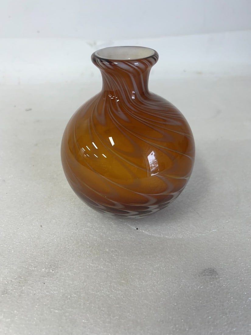 Elements Art Glass Vase with Swirl Design: 5"H. Elements sticker on the bottom