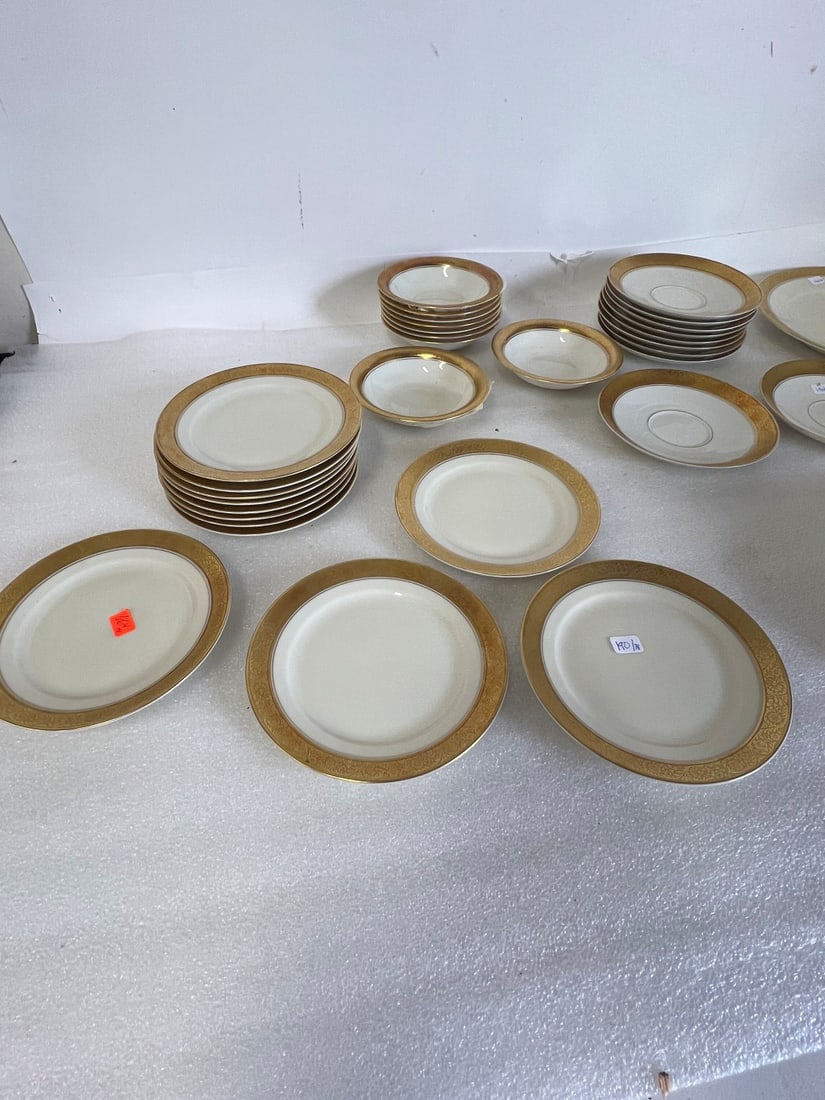 Partial Rosenthal Dinner Service(38) - 2