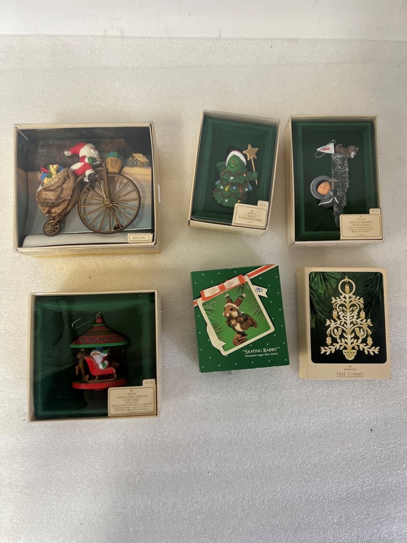 Hallmark Ornaments (6) 1982-1983 (1 of 1)