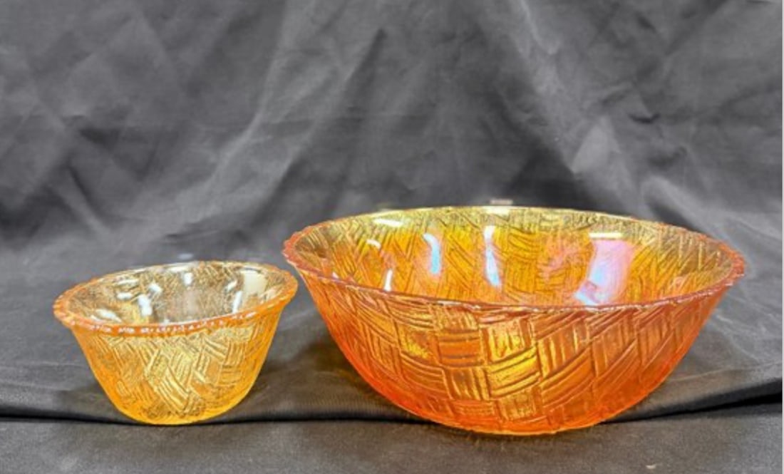 Vintage Iridescent Amber Indiana Glass Bowls (2) (1 of 1)