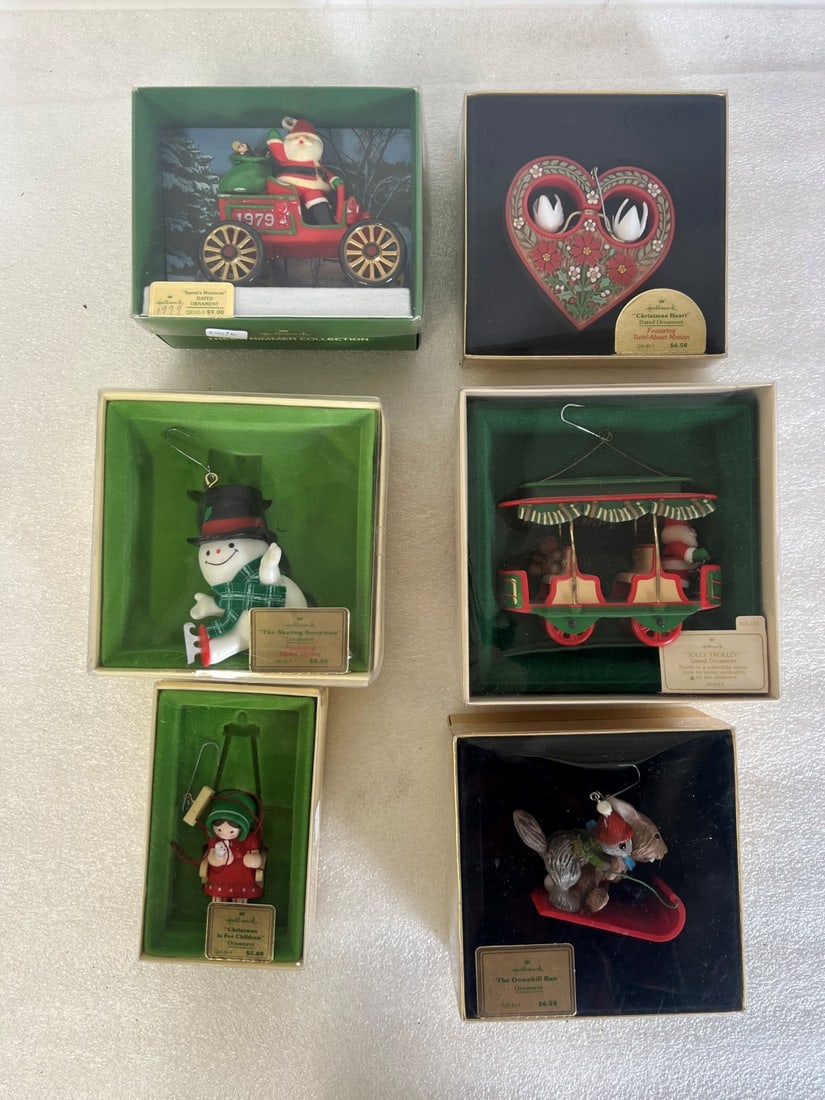 Hallmark Ornaments (6) 1979 and 1982: As pictured. All in original boxes.