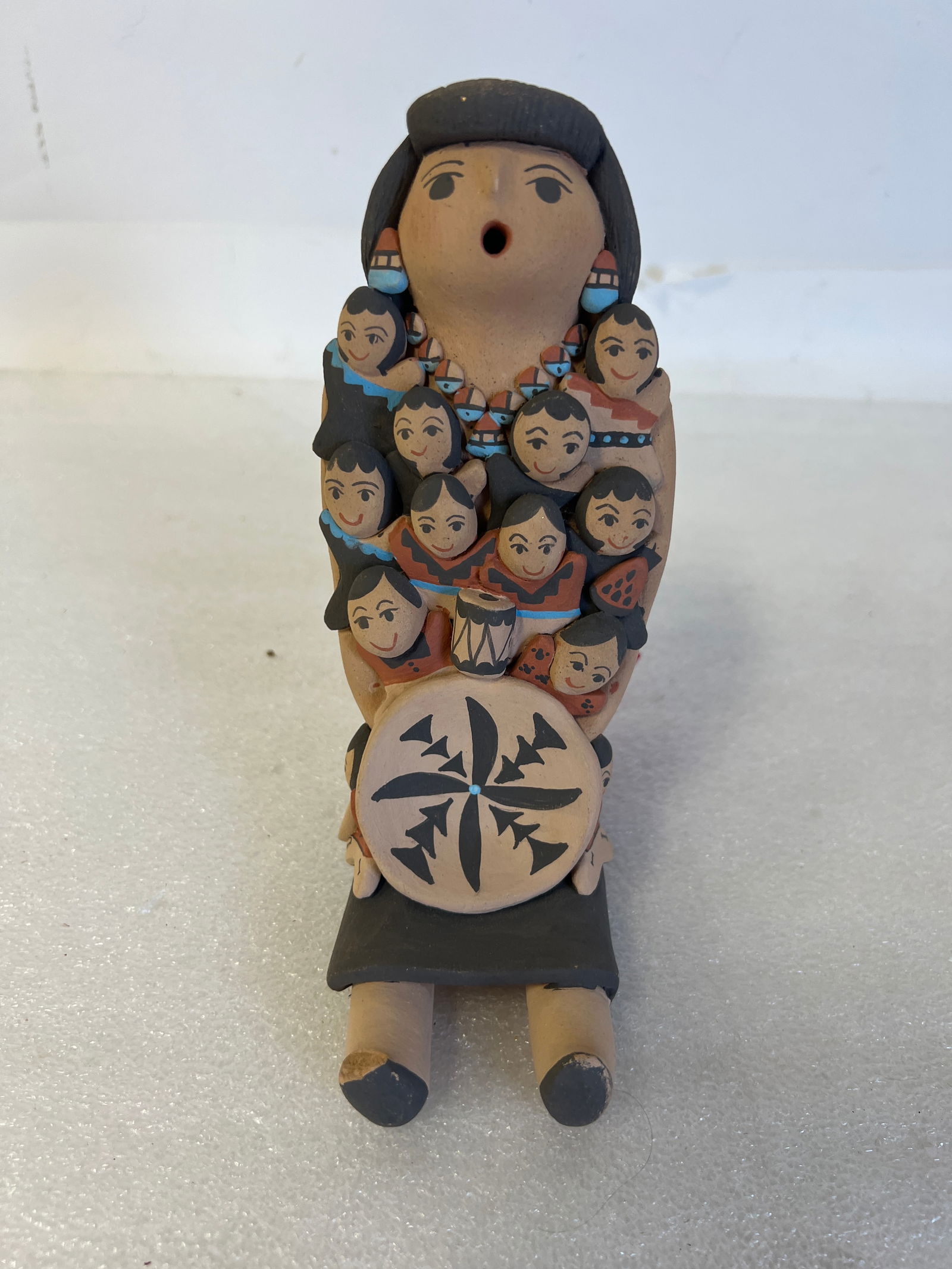Vintage Native American Jemez Pueblo Storyteller Figurine (1 of 2)