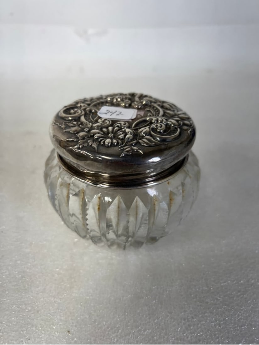 Victorian Dresser Jar Sterling lid: Marked Inside the lid Sterling 925/1,000 size 3 1/4" H by 3 1/4" W