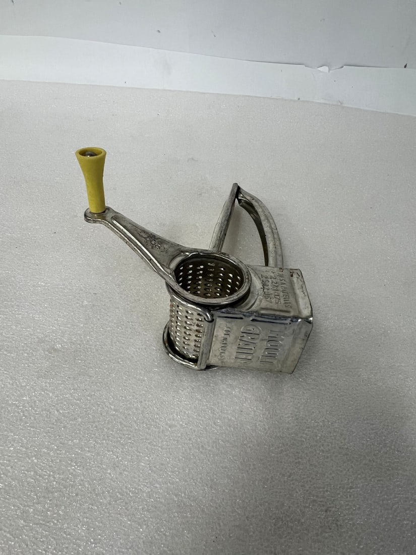 French Kitchen Utensil: As pictured 7 1/2"L