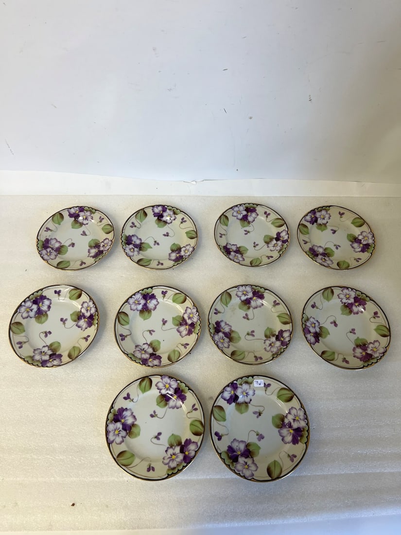 Nippon Purple Flower Plates (10): Marked Nippon 7 1.2:D Ten in the lot.