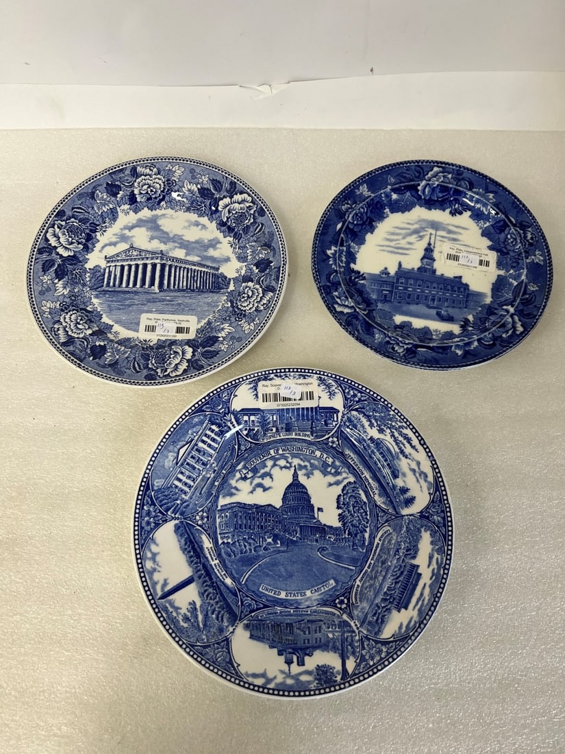 Wedgwood & Other Blue and White Historical Plates (3) (1 of 3)