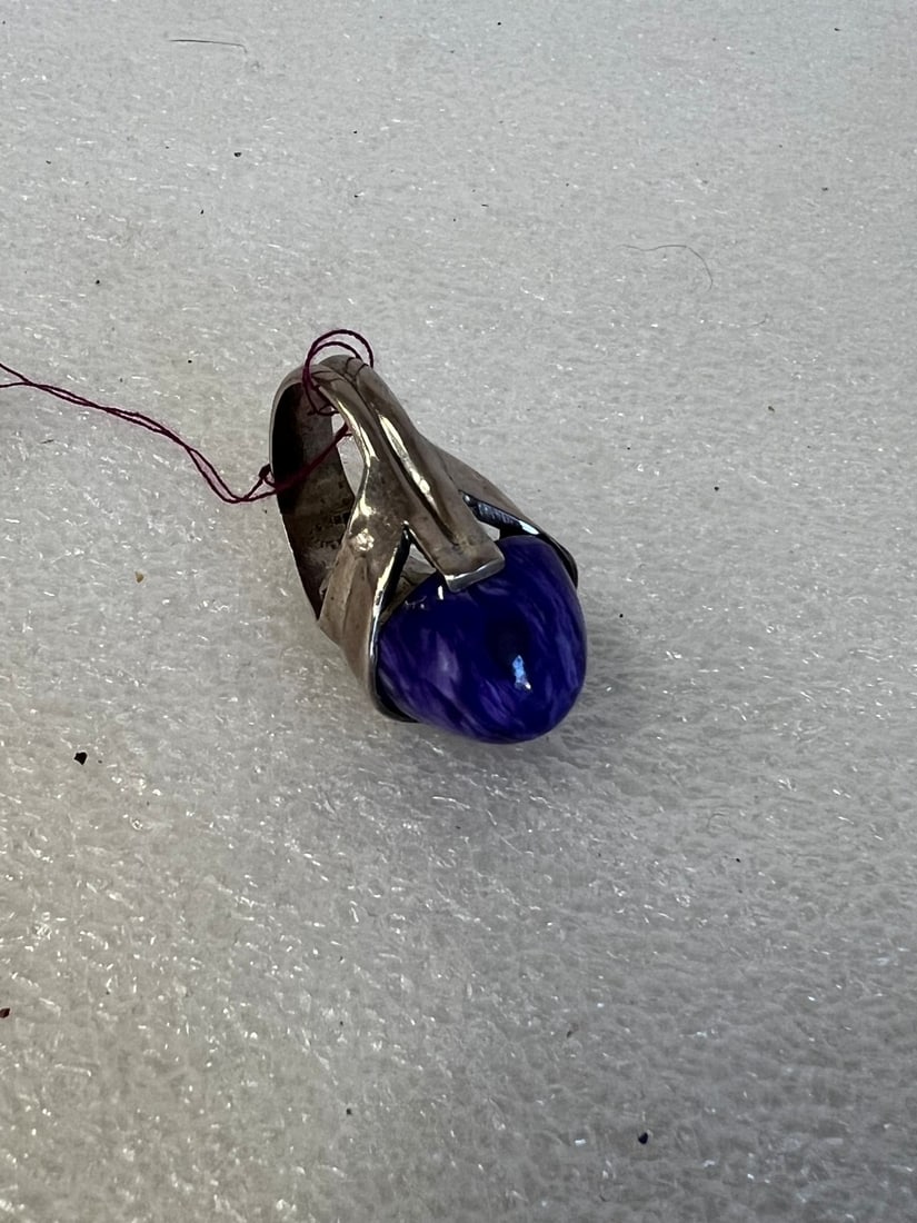 Sterling Silver and Lapis Lazuli Ring: As pictured Marked for sterling