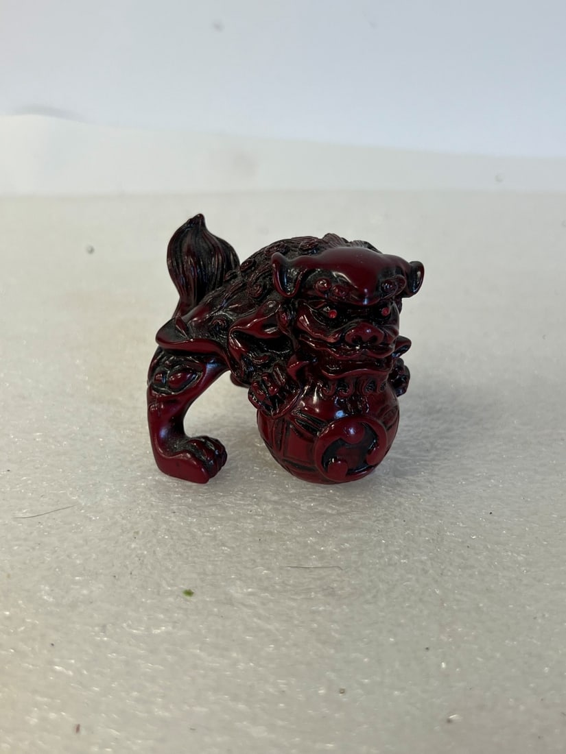 Oriental Bulldog Carving: 2"H by 2.75"W