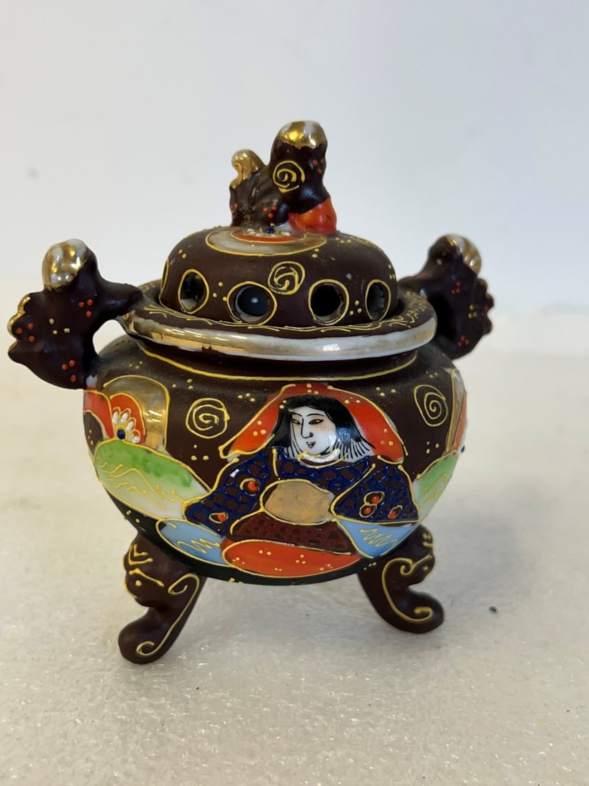 Vintage Satsuma Porcelain Incense Burner (1 of 1)