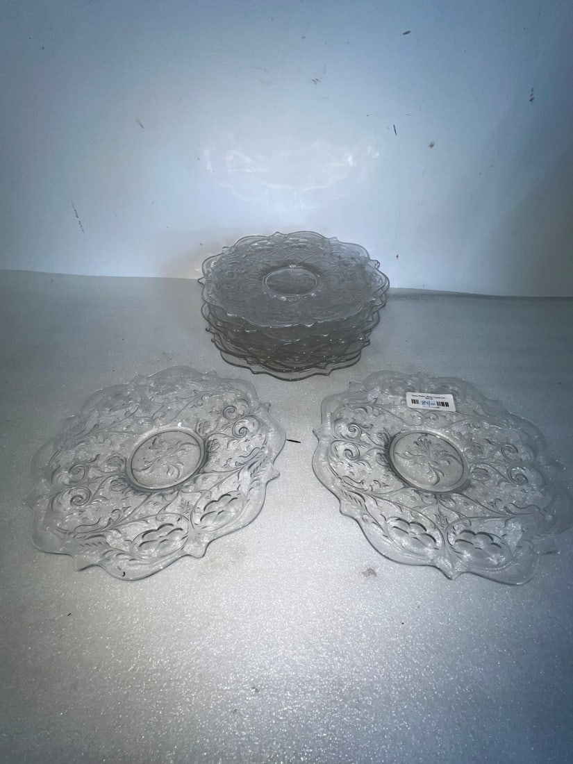 Antique Fancy Pressed Glass Plates (10): 10"D
