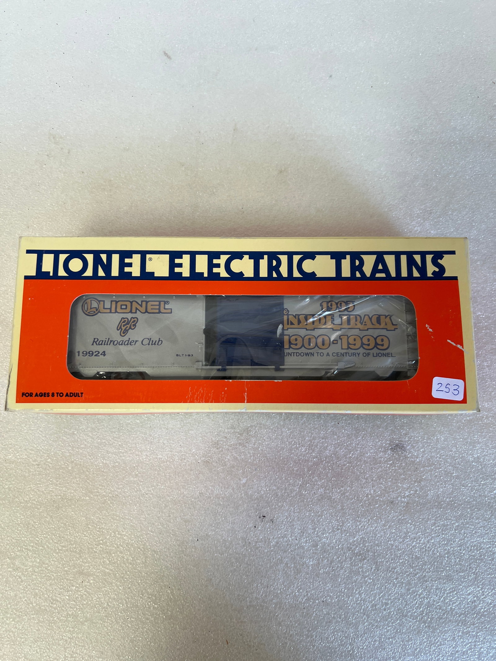 Lionel 6-19924 1900-1999 Club Train Car (1 of 2)