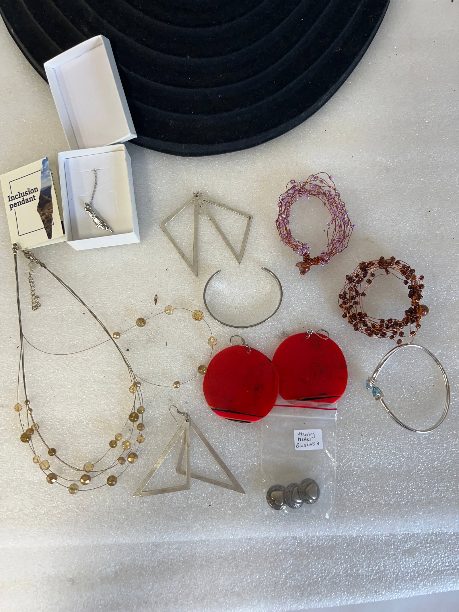 Vintage Costume Jewelry (11) (1 of 3)