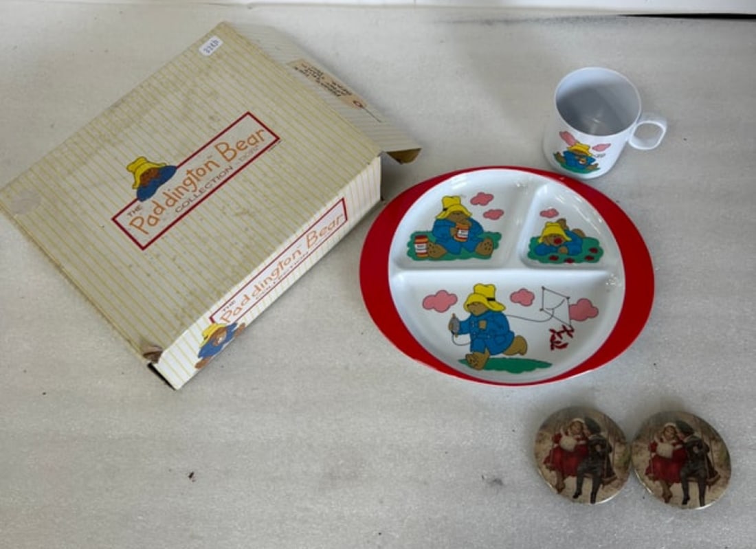 Paddington Bear Children;s Set and 2 Mirrors. (3) (1 of 2)