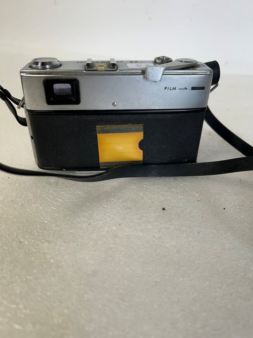 Minolta Super 3 Camera - 2