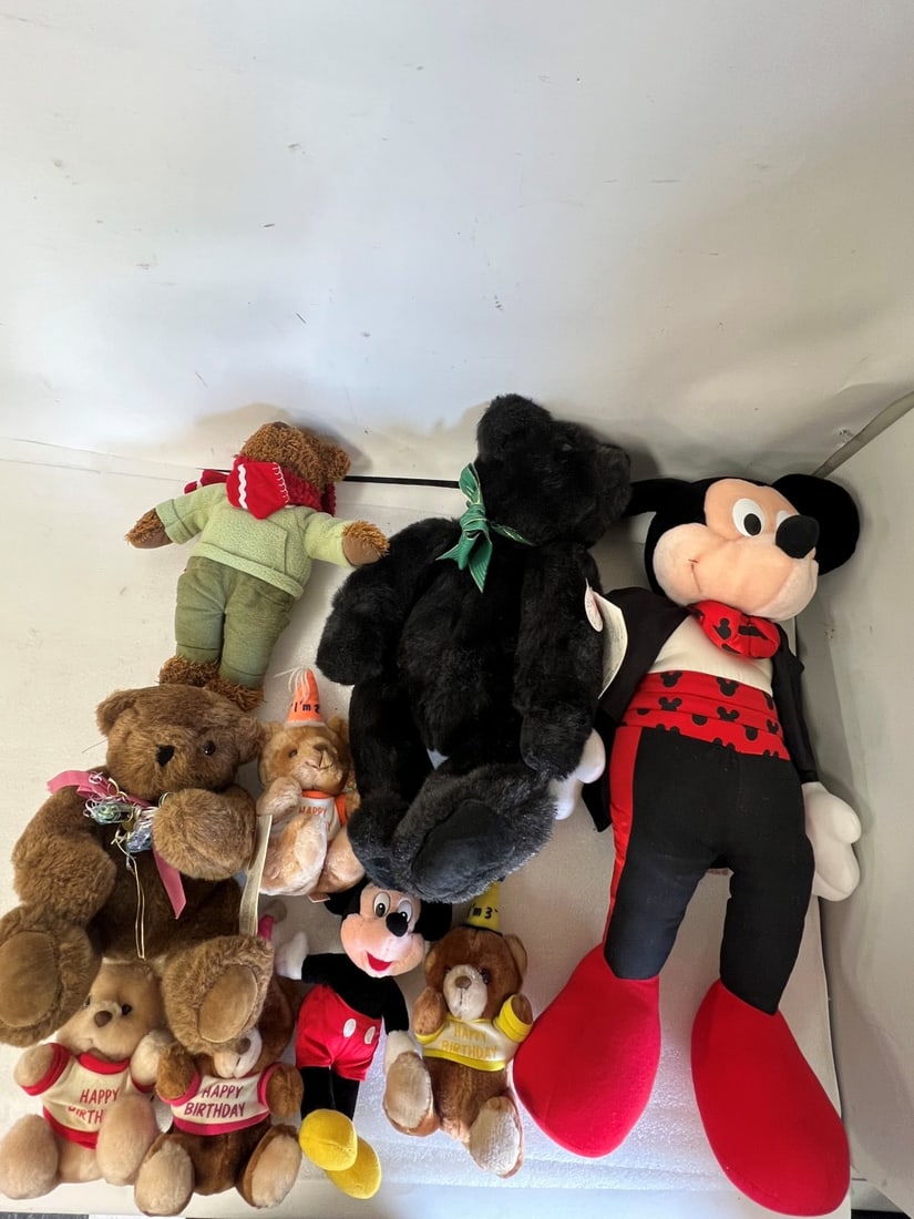 Lot Stuffed Animals (10) (1 of 2)