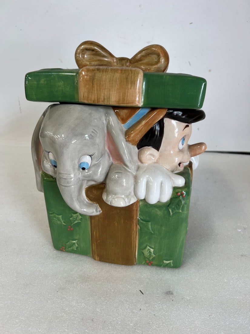 Walt Disney Cookie Jar Pinocchio Etc. (1 of 3)