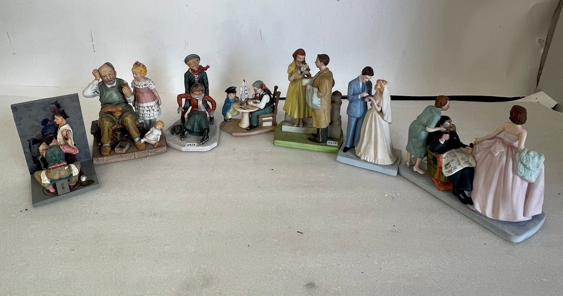 Norman Rockwell Figures (7): As pictured 7" to 4"