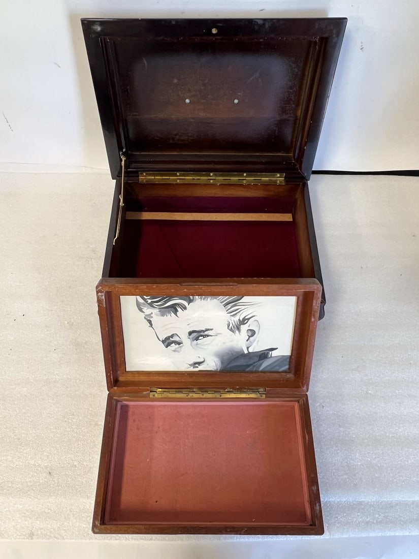 Vintage Boxes One Mahogany. (2) - 2