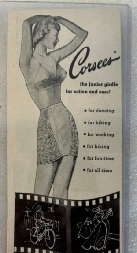 Corsess Girly Advertisement: D
