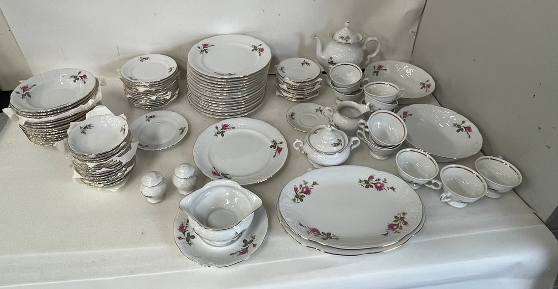 Royal Vienna Collection Dinner Service (98): Dinner Plates, 10" (16); Bowls 8" (16); Cups (12) Saucers ( 12) Teapot, Creamer, Sugar; Gravy Boat with underplate, 4 1/2", Two serving bowls, 9"D;Service plates (2) 13" pepper and salt shakers; small