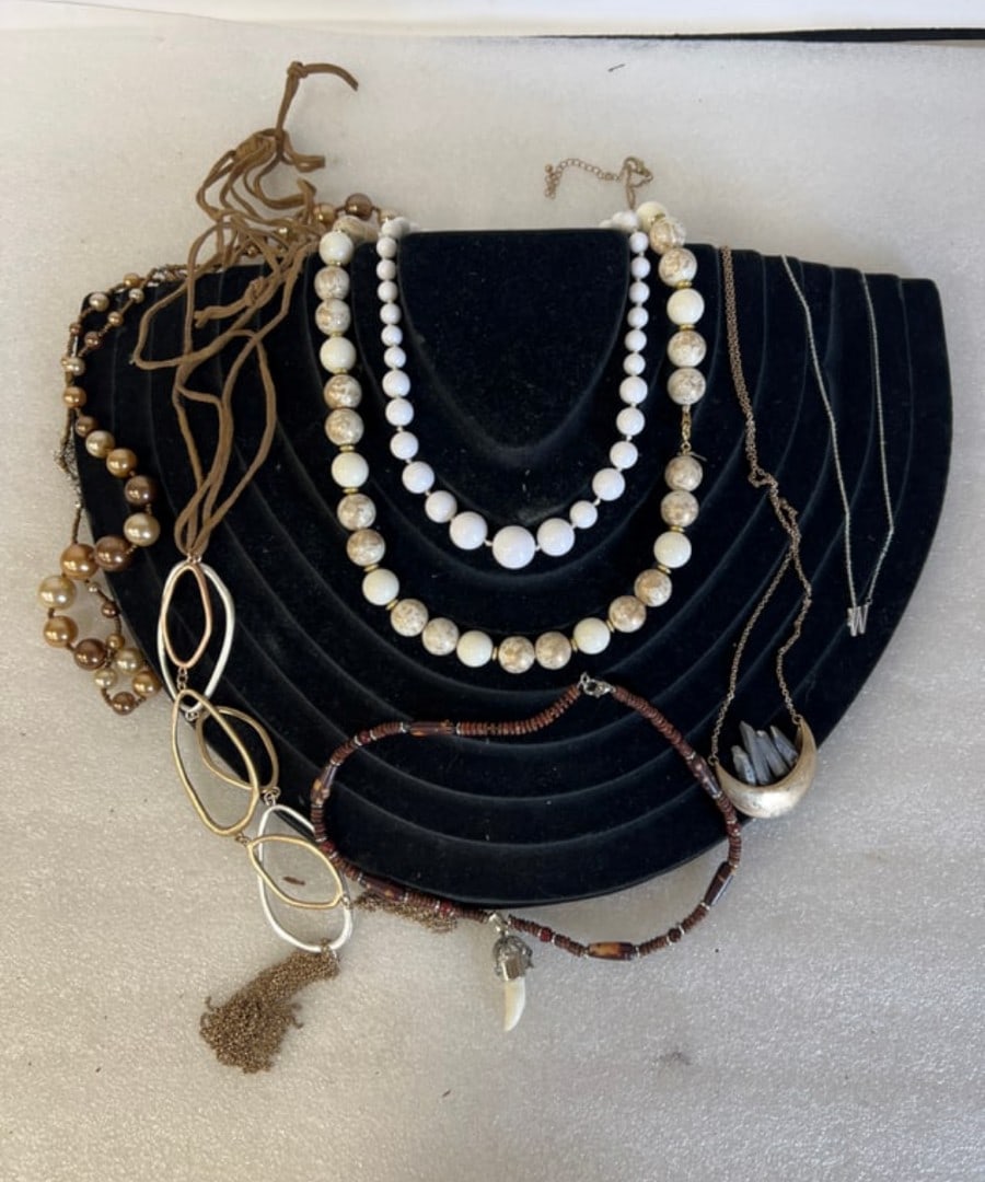 Vintage Costume Jewelry (7): As Pictured