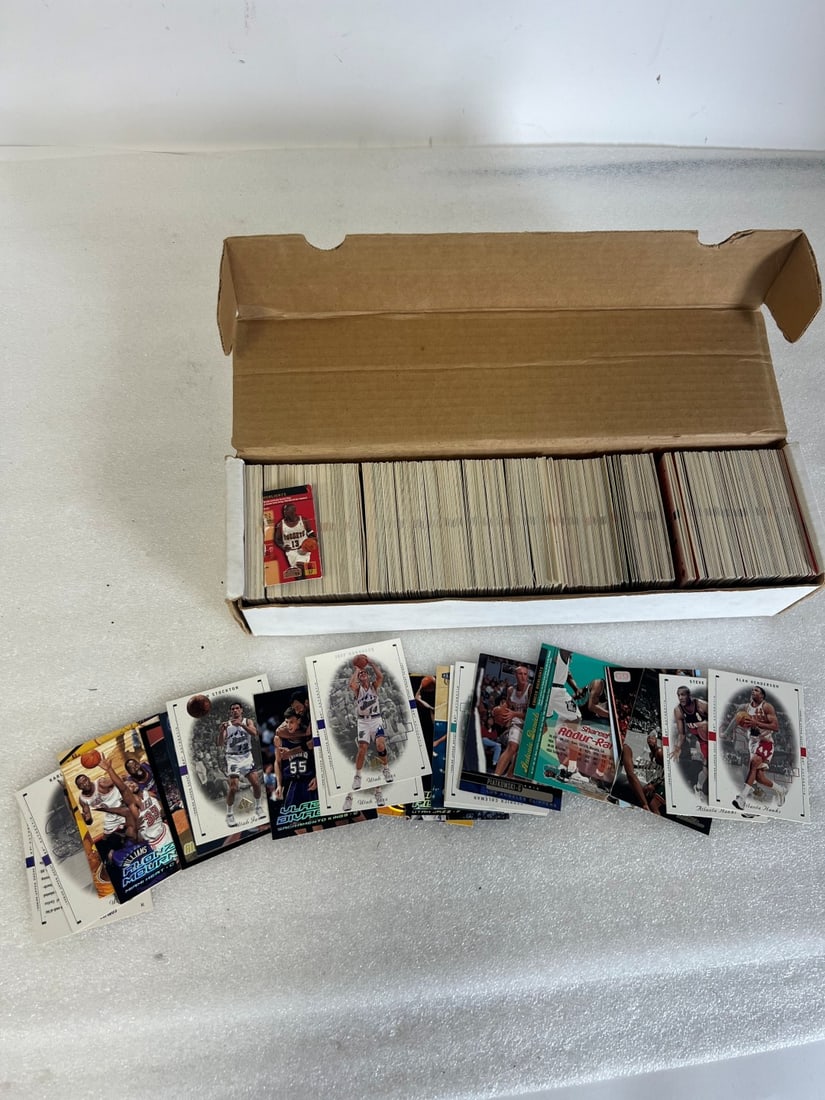 Large Lot of Collecible Basketball Cards (1 of 3)