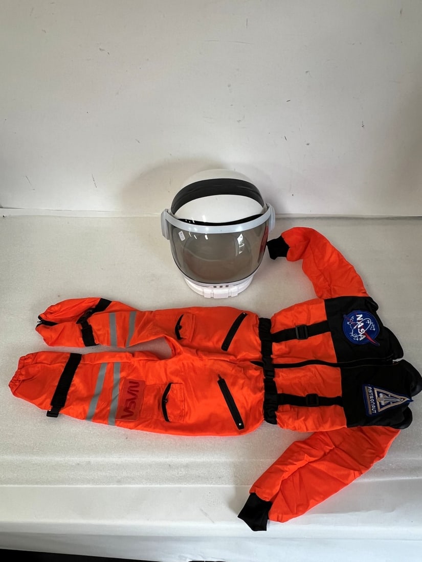 Child's Halloween Costume. NASA Astronaut. (1 of 1)
