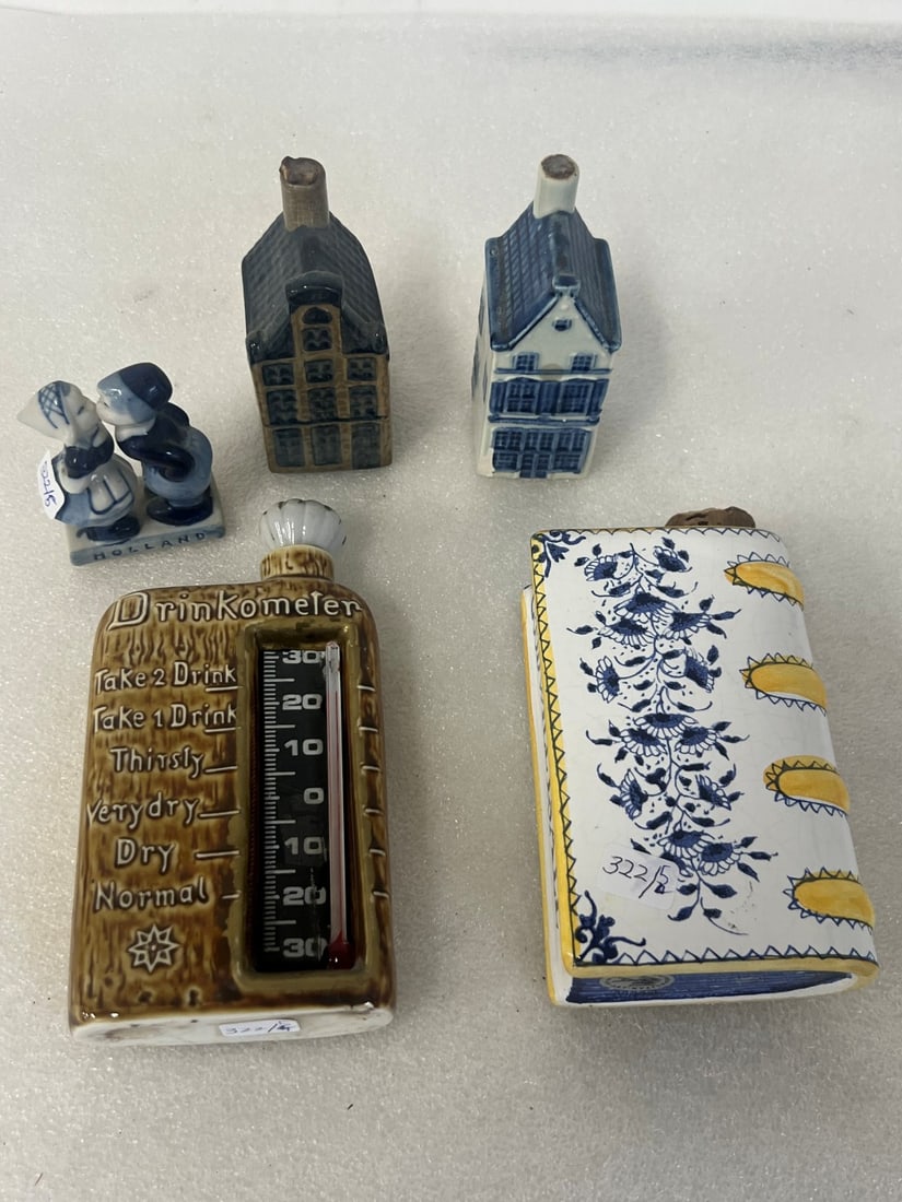 Collector or Dealer's Lot of Antiques (5) (1 of 2)