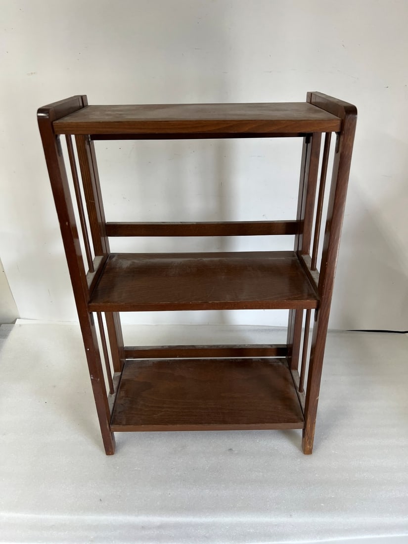 Mission Mahogany Display Shelf. (1 of 1)