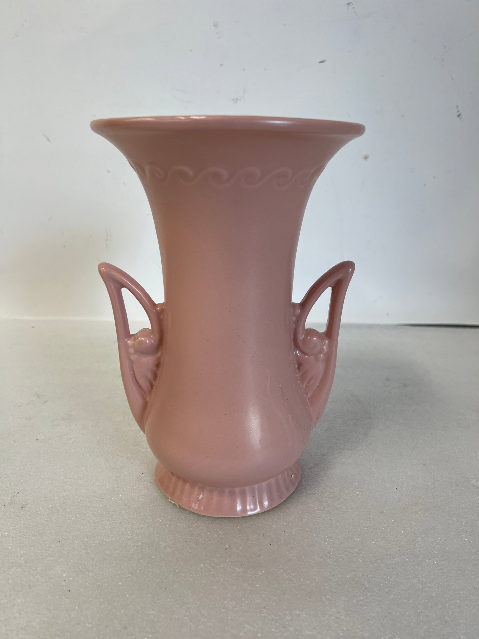 Vintage Abingdon Pottery Vase (1 of 3)