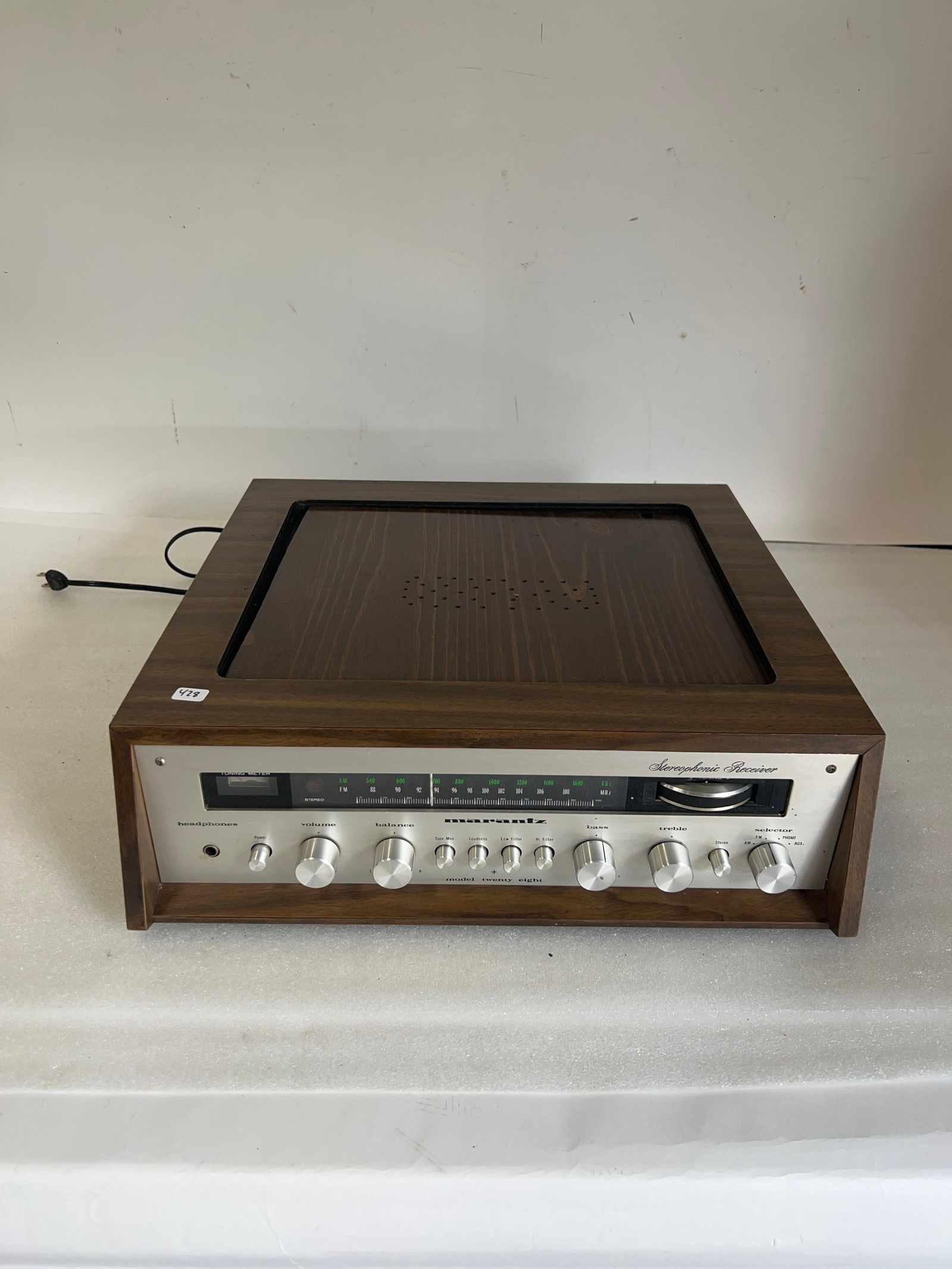 Vintage Marantz Model 26 Stereo Receiver: As pictured. 6”H by 17”W