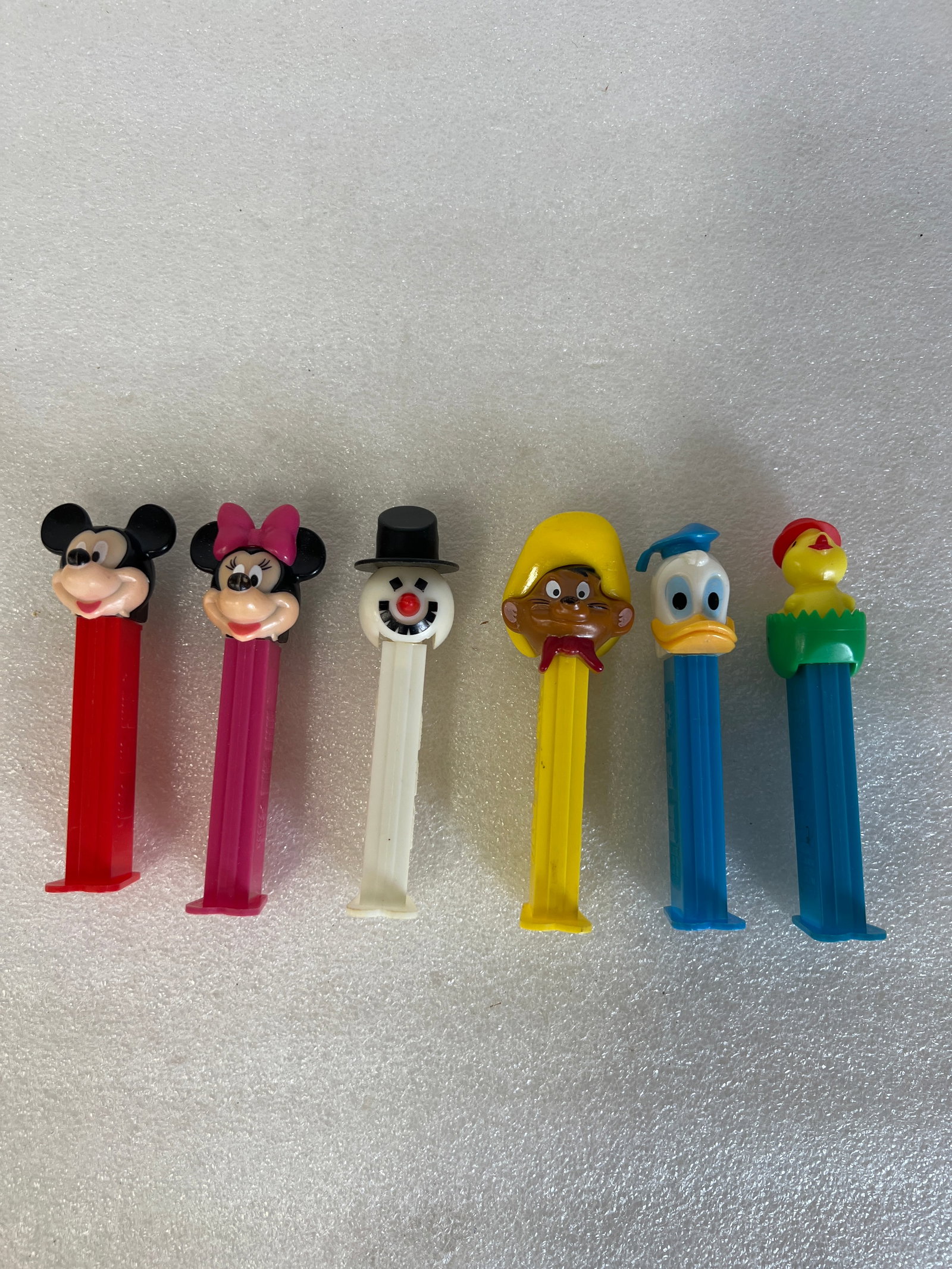 Collectors Lot of Pez Dispensers (6) (1 of 1)