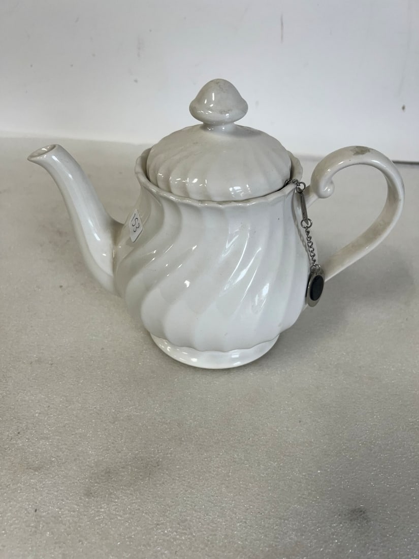 Ironstone Teapot with Strainer: 7"H
