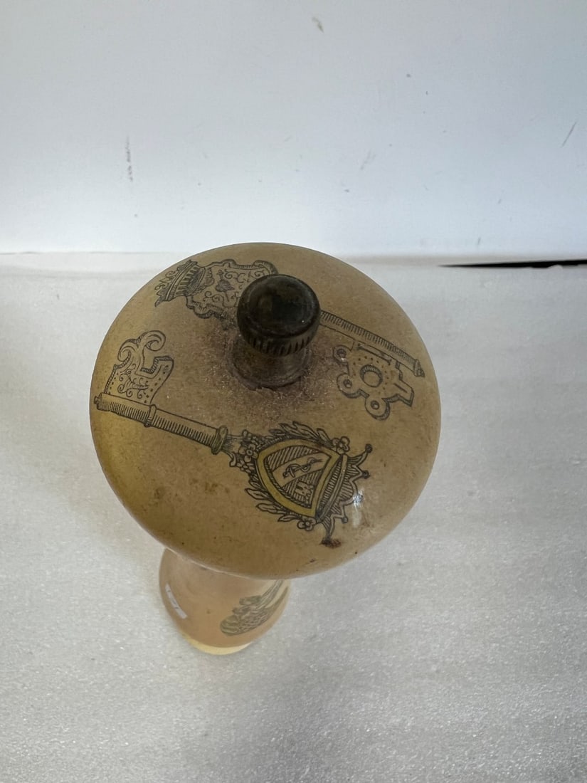 Vintage Grinder - 2