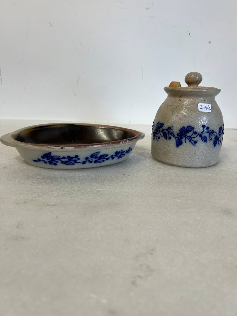Blue Decorated Covered Jar and Bowl. (1 of 2)