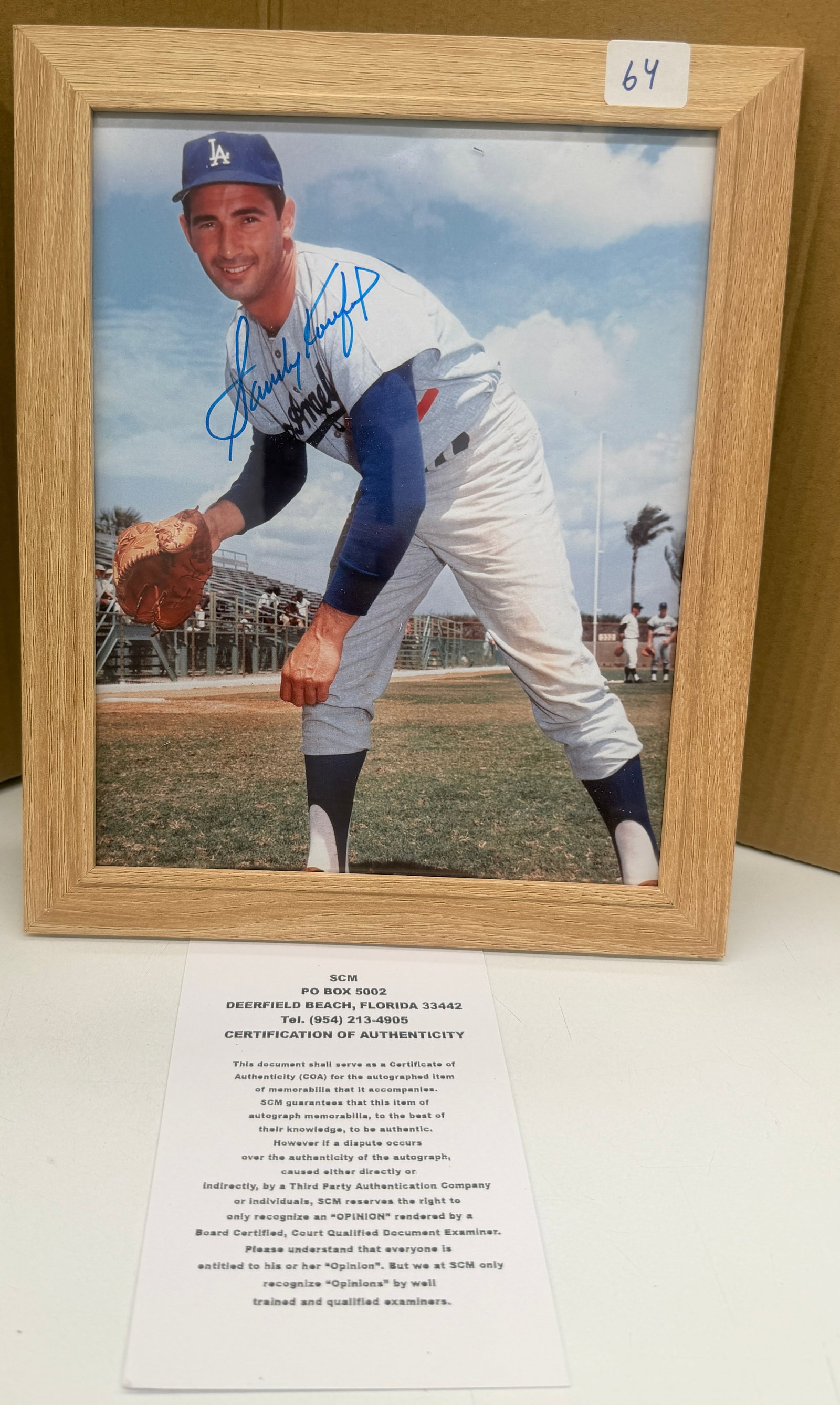 Sandy Koufax Signed Photograph with COA (1 of 3)