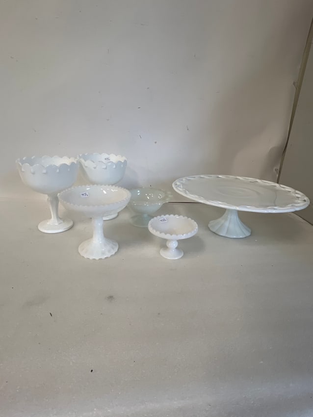 Vintage Milk Glass Compotes (6): Six in the lot