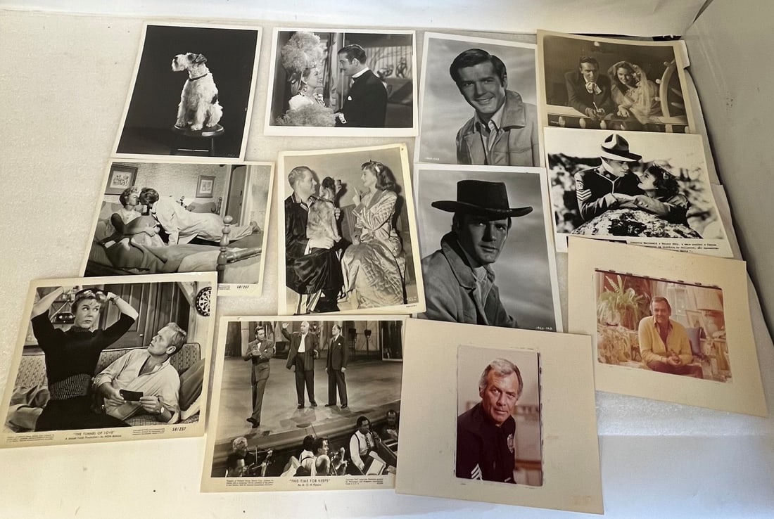 Collector's Lot of Movie Stills 1950's (12) (1 of 1)