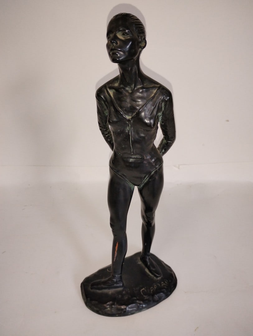 Cipriano Bronze Figure of a Woman (1 of 4)