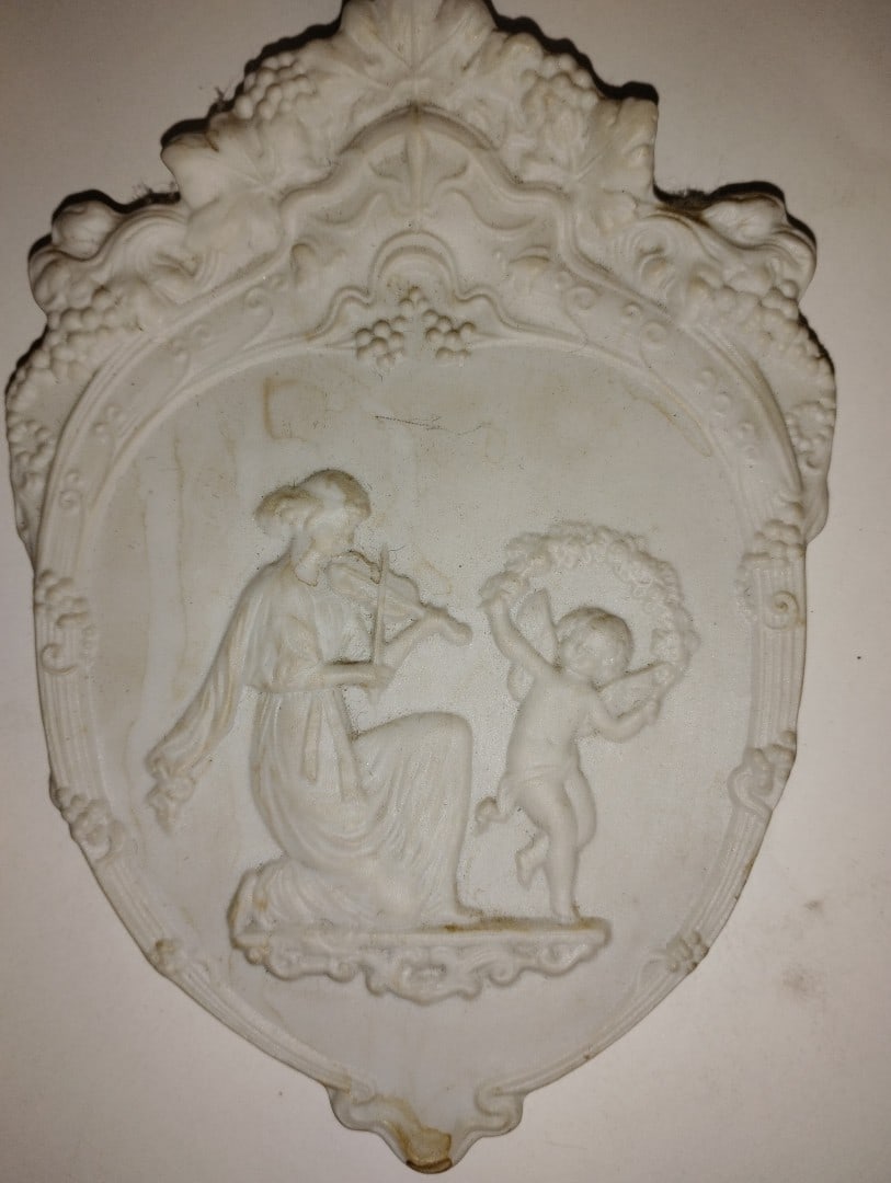 Pr. Bisque Wall Plaques. - 2