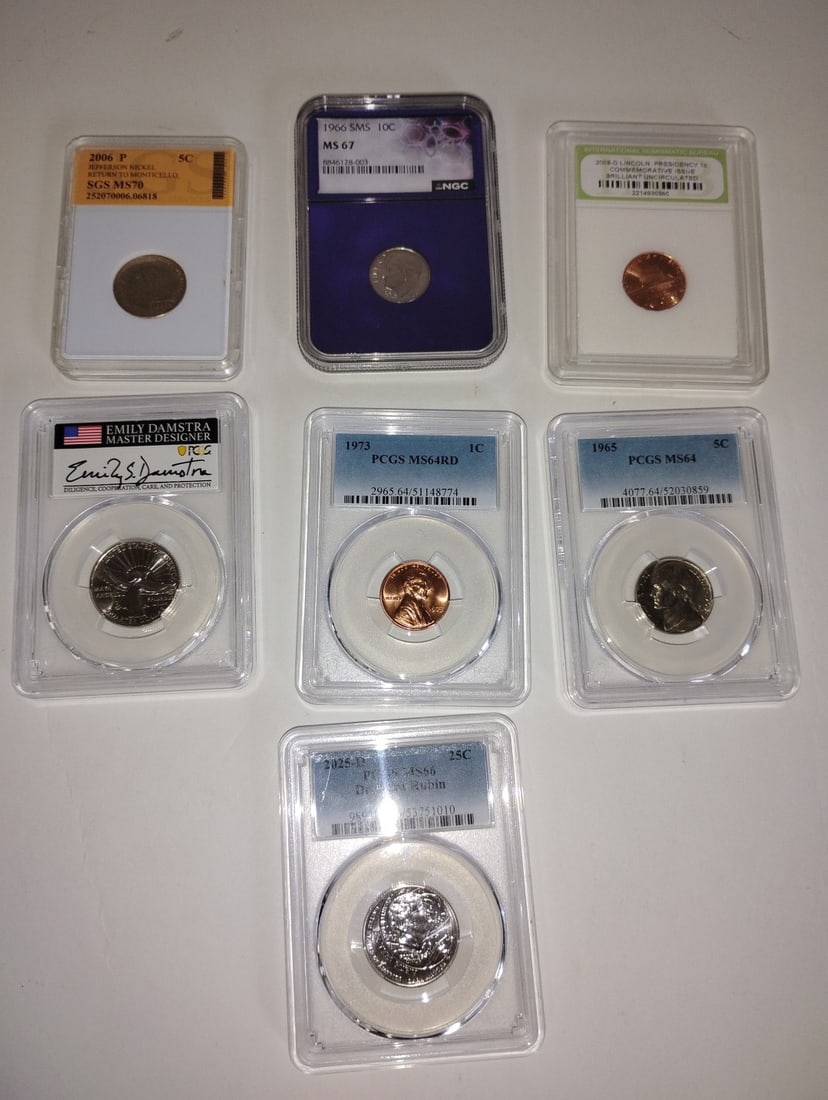Collectible Coins (7) (1 of 9)