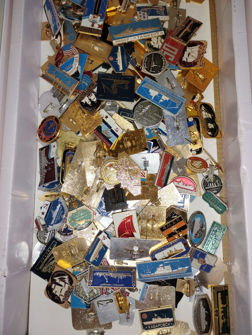 Lot of Over 100 Russian Naval Pins (1 of 5)