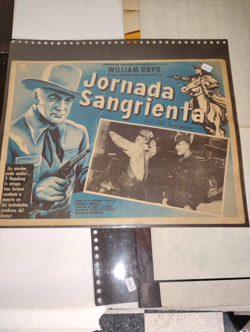 Movie Posters & Lobby Cards (3) (1 of 4)