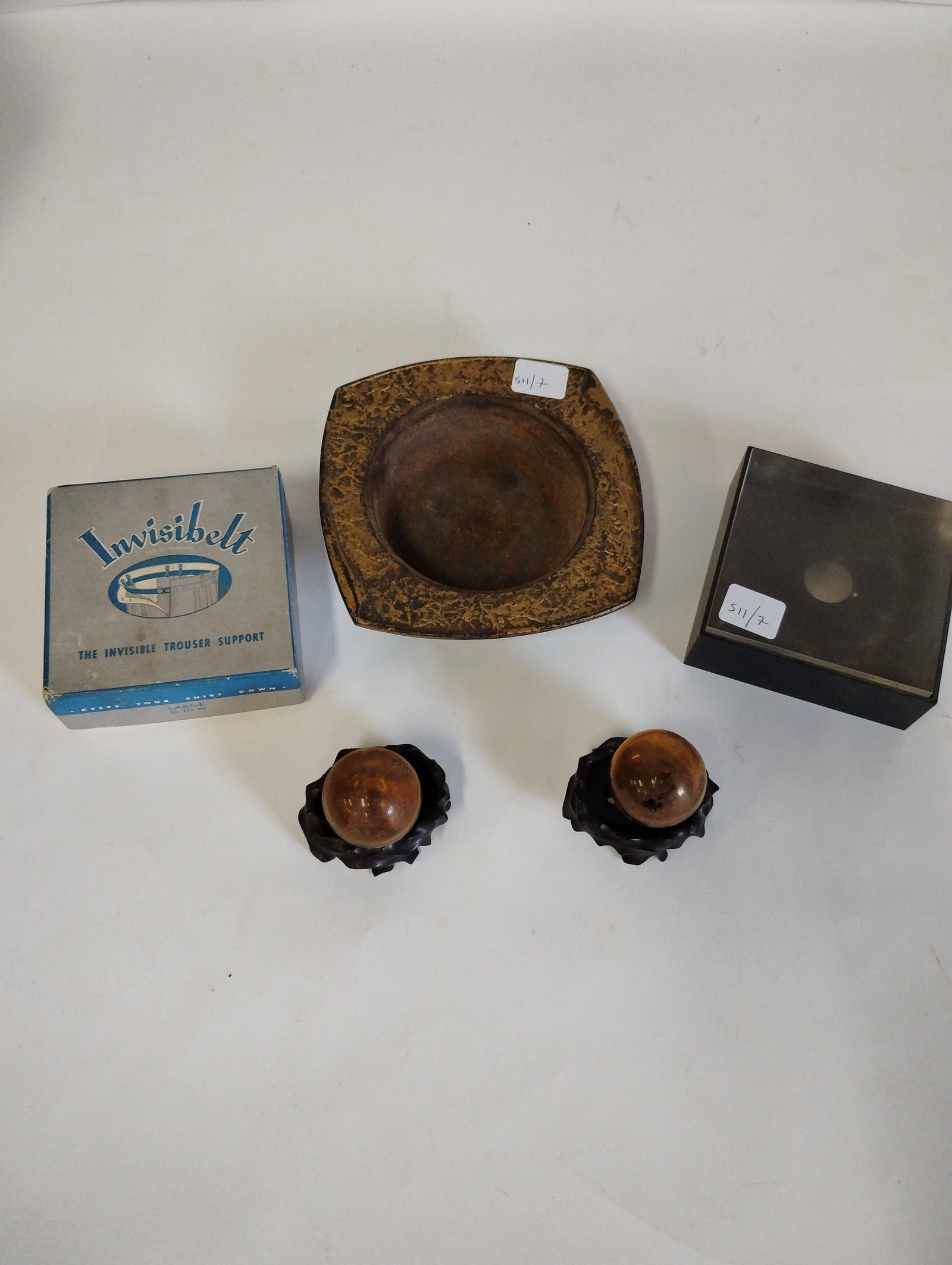 Dealers Lot of Antiques (7) (1 of 6)